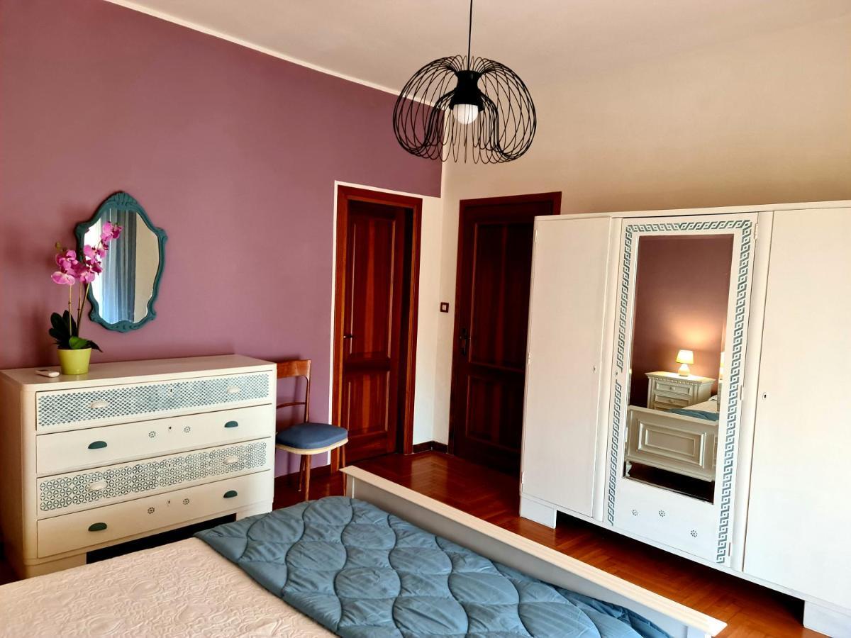 V.home
